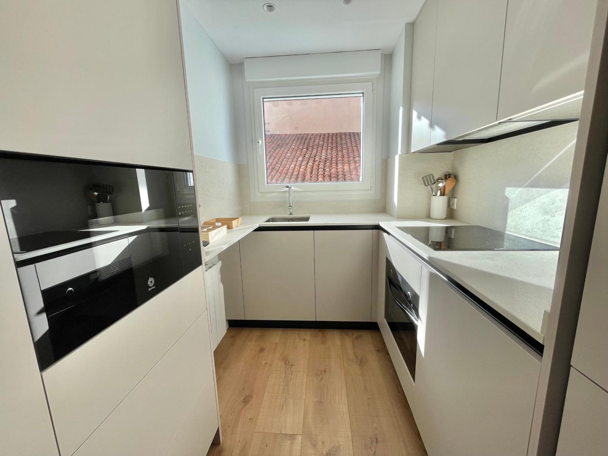 Acariciando La Catedral Vista Espectacular Apartment บูร์โกส ภายนอก รูปภาพ